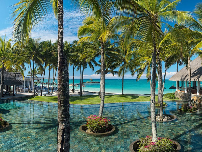 Elegant luxury resort by the sparkling beach